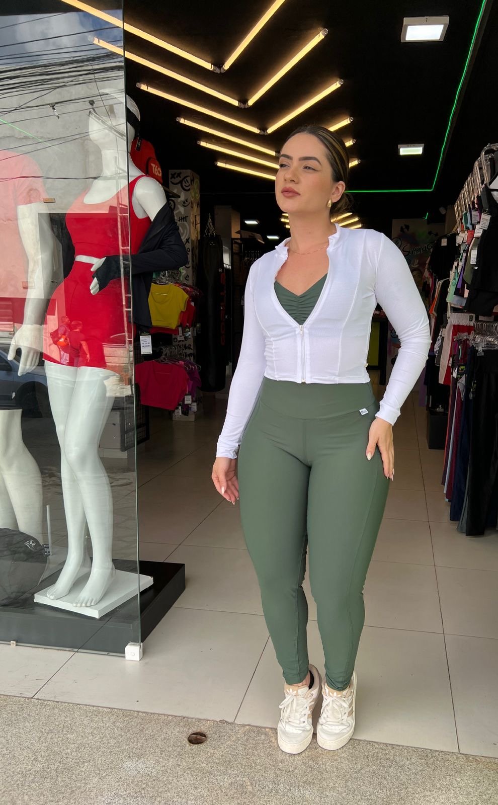 JAQUETA CROPPD DRYFIT