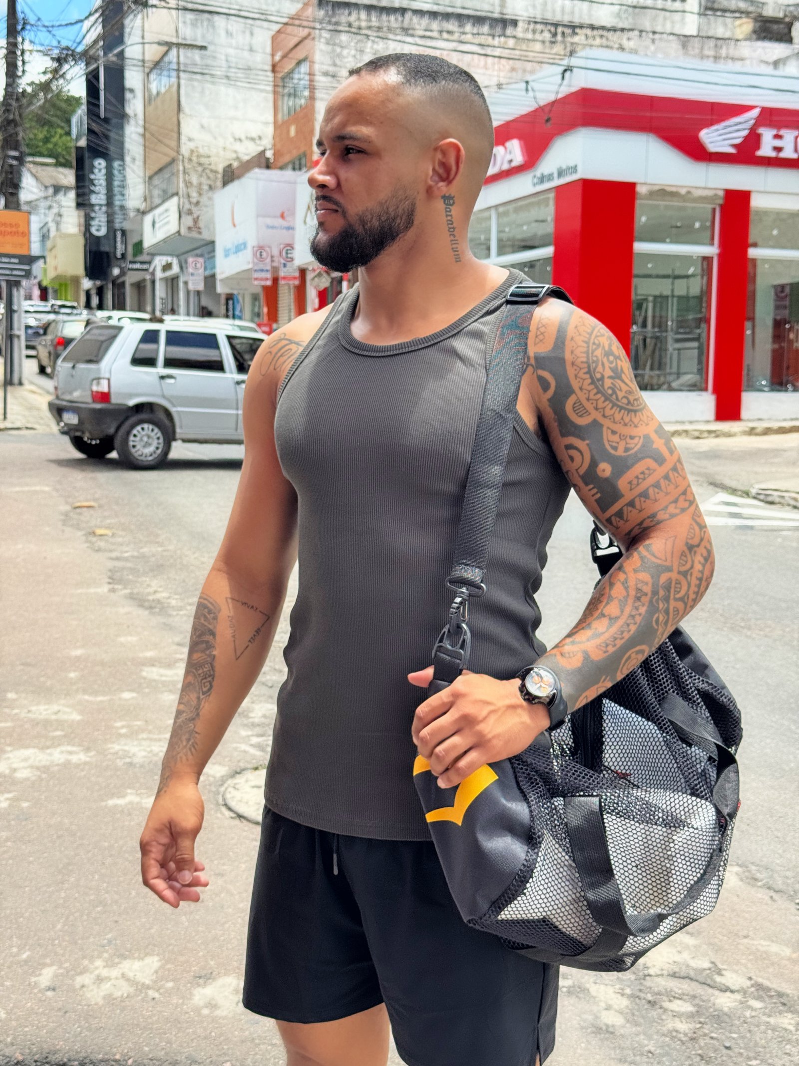 REGATA CANELADA GTA - Imagem 3